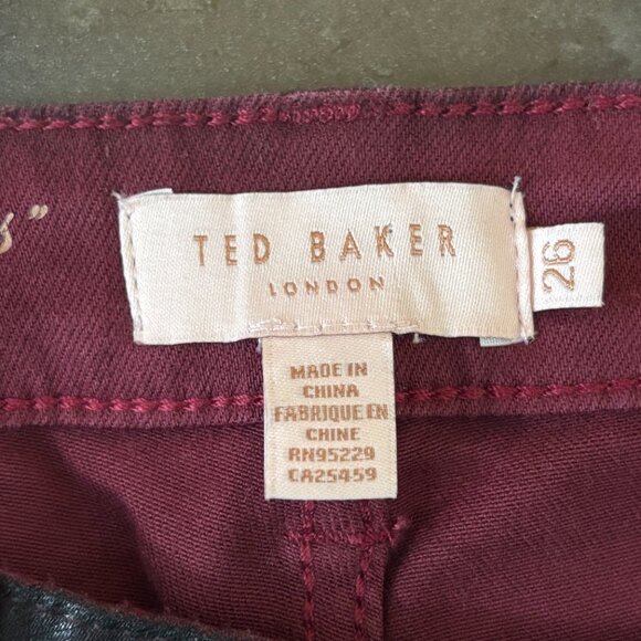NEW TED BAKER London  Waxed Low Rise Ombre Skinny Jeans in Black Red SZ 26 - Picture 6 of 9